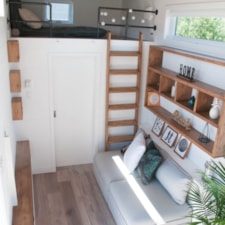 Custom-Built Luxury Modern Off-Grid Tiny Home by Minimaliste - Image 4 Thumbnail