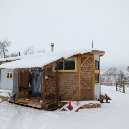 Custom-Built, Off-Grid Ready 450 sq. ft. Tiny Home - Image 2 Thumbnail