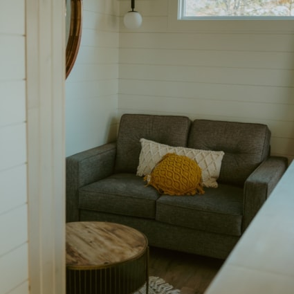 Airbnb Opportunity$$$ - Image 2 Thumbnail