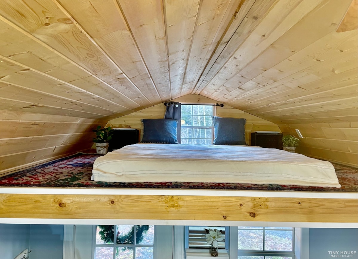 Tiny House For Sale Custom Fully Updated 240 Sq Ft Tiny tiny-house-for-sale-custom-fully-updated-240-sq-ft-tiny