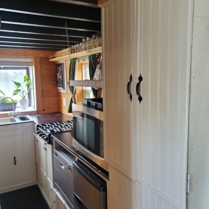 CUSTOM HAND-BUILT TINY HOUSE — FENCL DESIGN - Image 2 Thumbnail