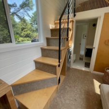 Custom mid-century modern / Scandinavian style 2 bed / 1 bath w/ roof deck! - Image 3 Thumbnail