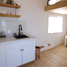 Custom Off-Grid Tiny House on Wheels: Solar Powered, Modern Design - Image 5 Thumbnail