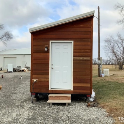 Custom Tiny House Built 2019 - Image 2 Thumbnail