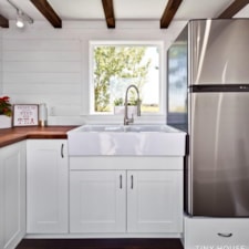 Custom Tiny House with 2 lofts and strong aluminum frame! - Image 5 Thumbnail