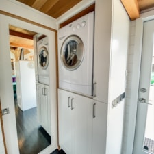 Cute & Cozy THOW 24' x 8.5' + 2 Bump Outs - by TruForm Tiny Homes - RVIA cert! - Image 5 Thumbnail