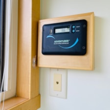 Discover the Brooklyn: Your Ultimate Tiny Guest House or Office! - Image 4 Thumbnail