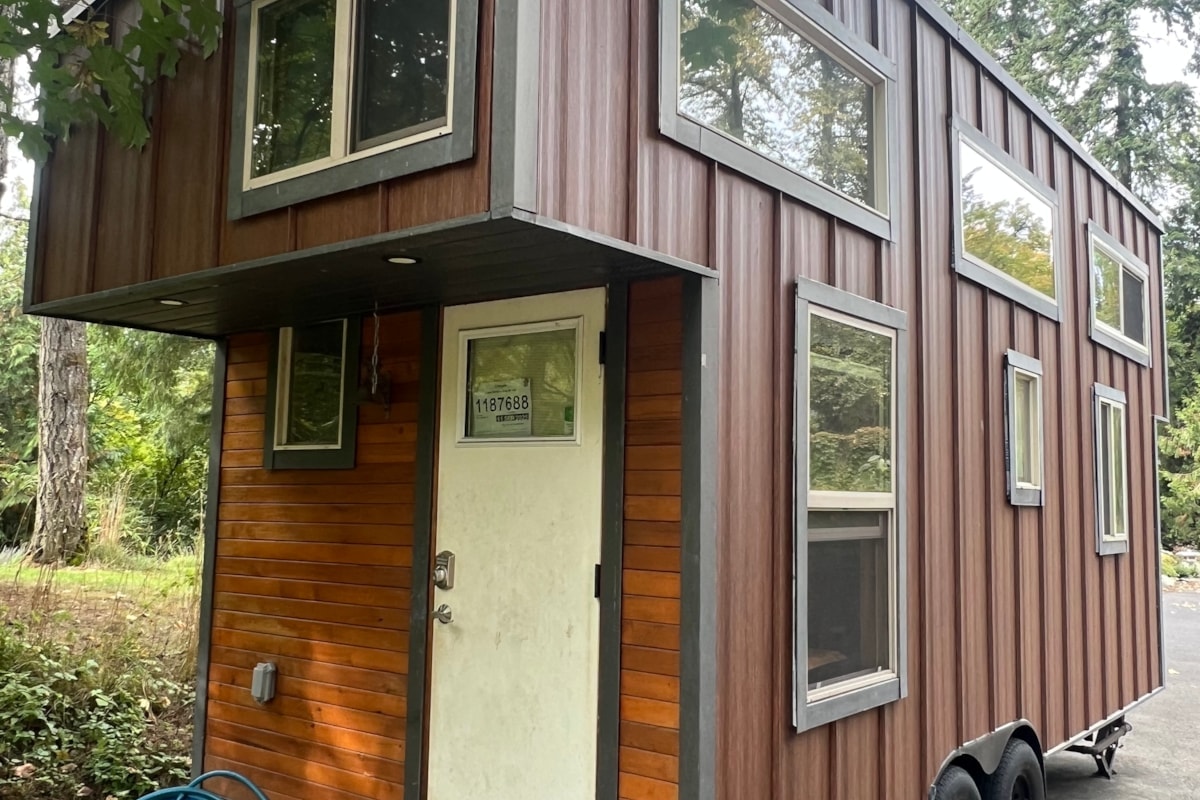 Double Loft 20’ THOW Ready Now! - Image 1 Thumbnail