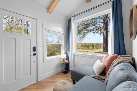 Dreamy Custom Tiny Home 2Bd/1Ba