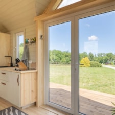 Eco-Luxe Tiny Home on Wheels: 194ft of Sustainable Elegance with Modern Comforts - Image 6 Thumbnail