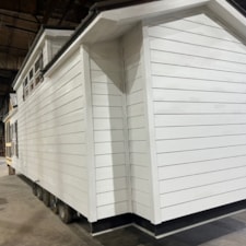 ELEGANT RUSTIC CABINS Tiny House On Wheels - Completely Customized Many Upgrades - Image 4 Thumbnail