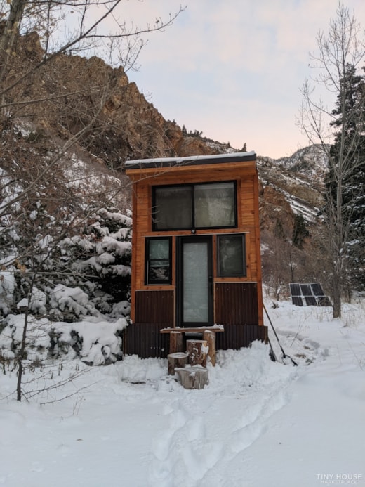 Erehwon the Tiny House - A Luxurious, Off-Grid THOW Built in 2022