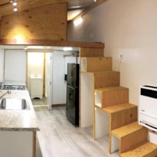 Finished "Made for Big Winters" Tiny House For Sale - Image 6 Thumbnail