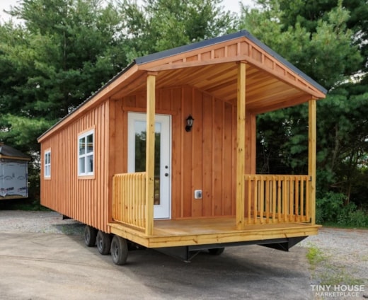 Firestack Cabin - 1 Bedroom with a Loft and Porch