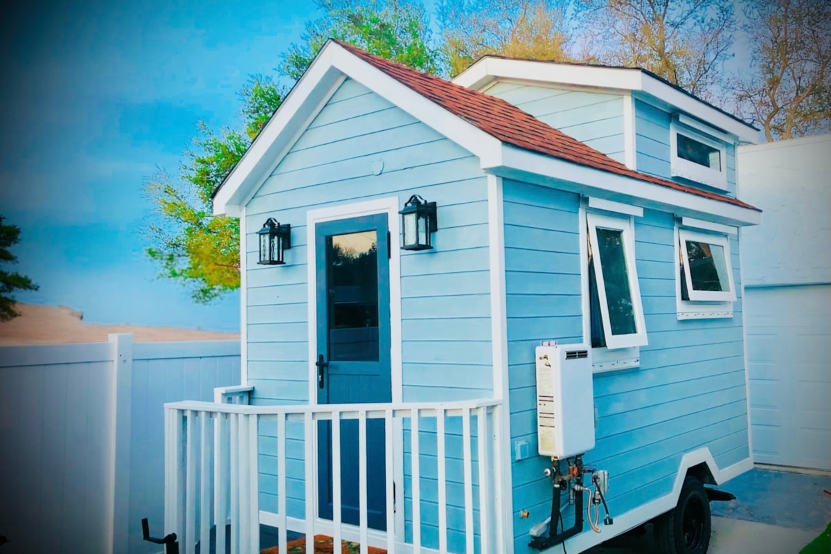 FREE DELIVERY! THE COAST A LIMITED-EDITION TINY HOME 7.5X12 - Image 1 Thumbnail