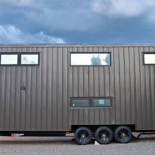 Frontier Tiny Homes luxurious tiny home model Felicity is for sale! - Image 3 Thumbnail
