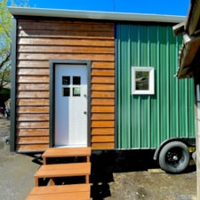 Gorgeous 22' Complete and Ready to Live Tiny House Double Loft and Big Kitchen - Image 4 Thumbnail