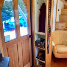 Gorgeous Custom-Built Tiny Home on Wheels, in Cape Breton, NS - Image 4 Thumbnail