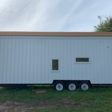Gorgeous custom tiny home - Image 3 Thumbnail