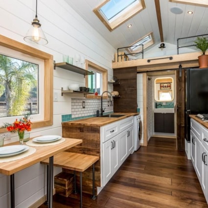Gorgeous modern meets rustic tiny home on wheels! - Image 2 Thumbnail