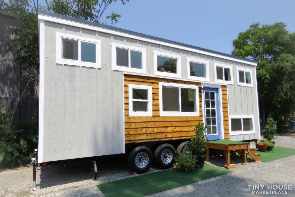 Gorgeous Tiny House With Dual Lofts and Main Floor Sleeping - Image 1 Thumbnail