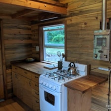 Hand Crafted Tiny House Cabin - Image 6 Thumbnail