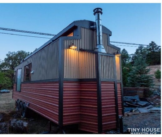 Custom Built "Trainride" Tiny House - Solid to Travel ANYWHERE!
