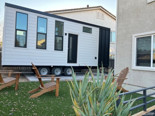 NEW High Quality Tiny Homes TurnKey Ready! High End material 24' Forever Studio!