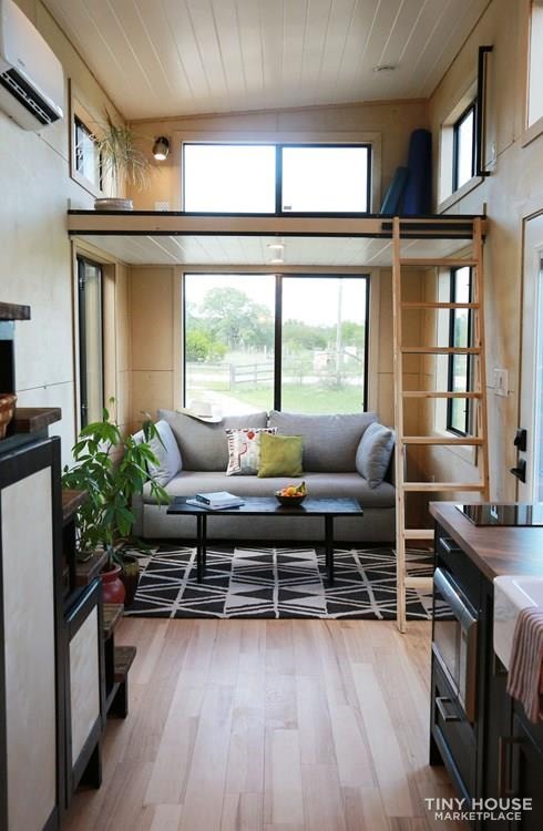 Immaculate, brand new custom built 28' Tiny Home - Image 1 Thumbnail