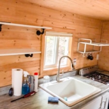 Incredible 25ft Cozy Tiny Home - Full Size W/D, Double Lofts - Image 4 Thumbnail