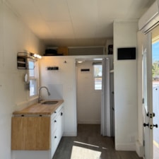 Incredible tiny home on wheels 8’x 20’ with solar panels!  - Image 6 Thumbnail