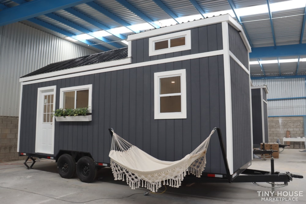 Tiny House For Sale Kathy 24ft Tiny Homes On Wheels   Kathy 24ft Tiny Homes On Wheels BTOE975WJD 02 1600x1600 