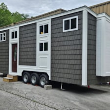 KVEC (Phelps) NEW 30ft THOW (Downstairs Bedroom)  - Image 3 Thumbnail