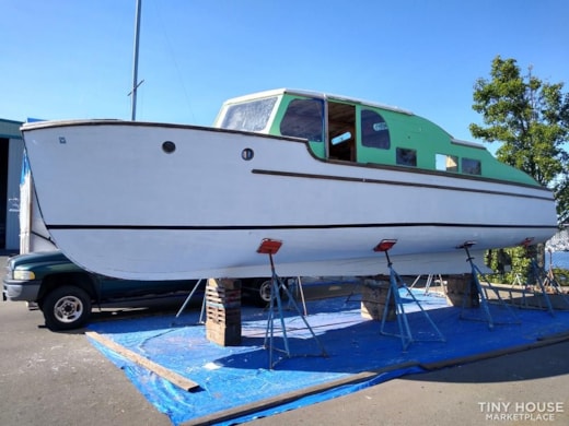 Land Yacht 32' Monk Tri-Cabin Conversion
