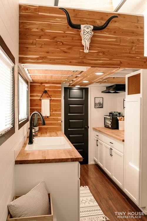 Light and airy tiny home in Oregon - Image 1 Thumbnail