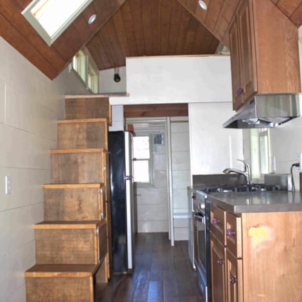 Live large in this custom tiny home. - Image 2 Thumbnail
