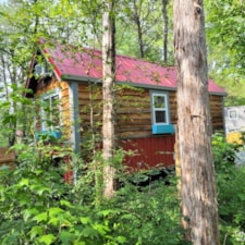 Lovely Rustic Little Farmhouse Tiny House On Wheels - Image 4 Thumbnail