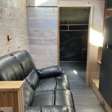Luxurious Custom Tiny House - Image 6 Thumbnail