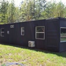 Luxurious Shipping Container Tiny Home - Your Stylish Minimalist Retreat - Image 5 Thumbnail