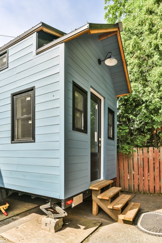 Luxury 20' Custom Tiny Home | Winterized | Off-Grid Ready