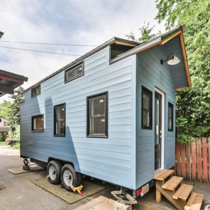Luxury 20' Custom Tiny Home | Winterized | Off-Grid Ready - Image 2 Thumbnail