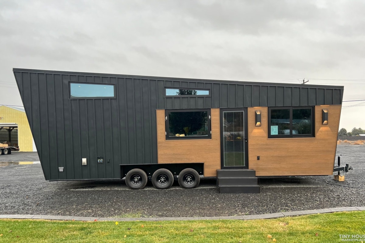 Luxury 2024 Parker Edition Tiny Home on Wheels - Image 1 Thumbnail