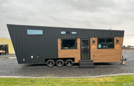 Luxury 2024 Parker Edition Tiny Home on Wheels