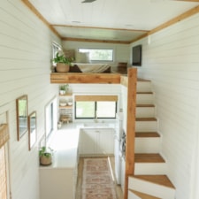 Luxury Light and Airy Tiny House - Tennessee - Image 4 Thumbnail