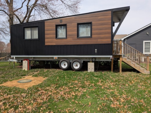 Luxury Modern Tiny Home, Open to Offers!