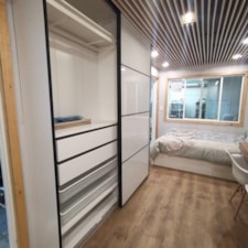 Luxury Modern Tiny House On Wheels 24x8'6" - Image 3 Thumbnail