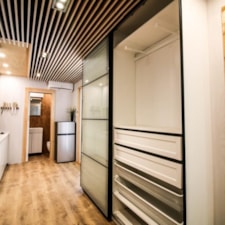 LUXURY MODERN TINY HOUSE ON WHEELS 24 X 8' 6" 204 SQ FT PERFECT FOR AIRBNB! - Image 6 Thumbnail