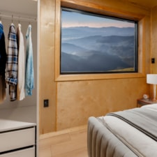 40 ft. LUXURY SHIPPING CONTAINER HOME FOR SALE - Image 5 Thumbnail