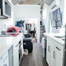 Luxury Smart Tiny House in a Tiny House Community in Ruskin FL - Image 4 Thumbnail