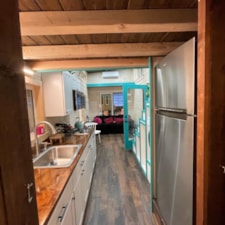 Luxury Tiny Home: Cozy Abode in the Heart of Las Vegas - Image 6 Thumbnail